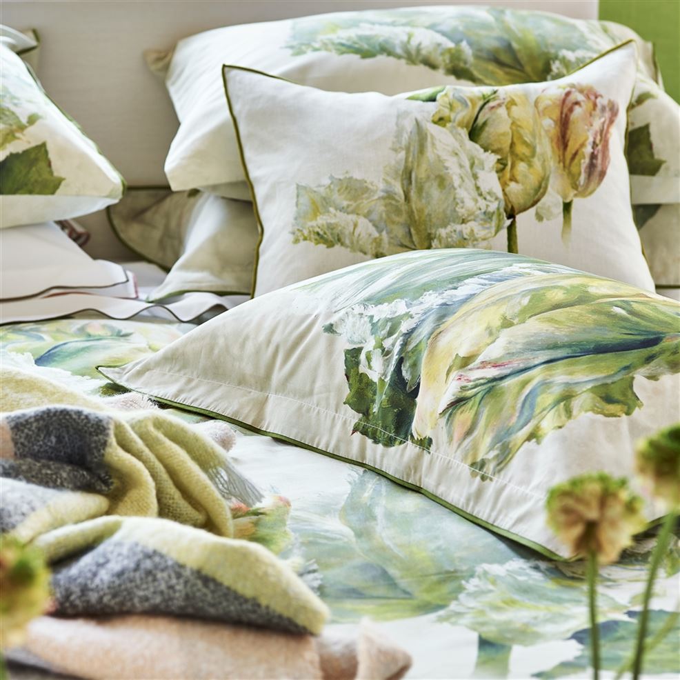 Spring Tulip Buttermilk Bedding Collection